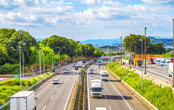 <strong><strong>現場へ急行</strong></strong>