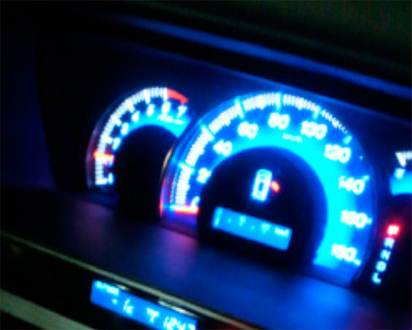 セキュリティランプが消えて、<br>エンジンがかかりました。